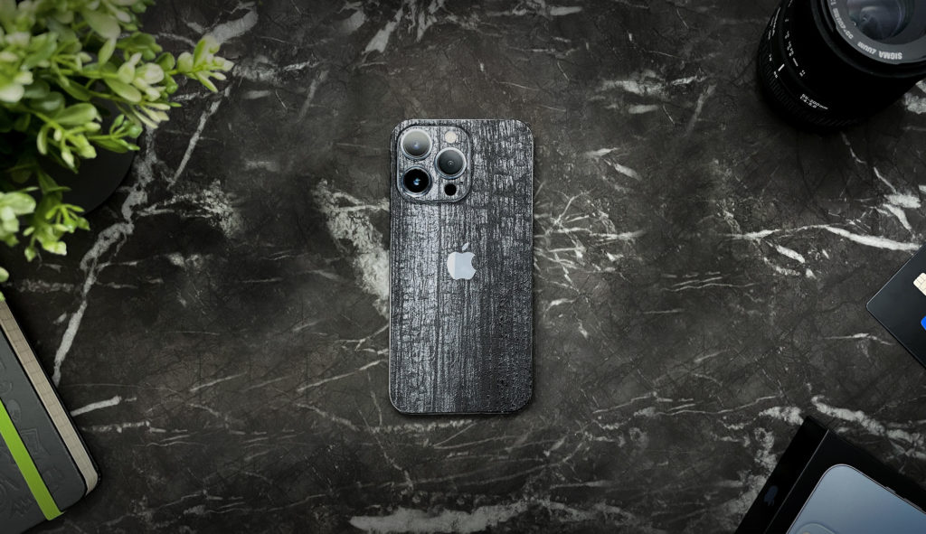 Apple iPhone 13 Pro Skin Wrap